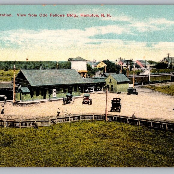 Postcard Unposted Railroad Station View Odd Fellows Bldg. Hampton N. H. #976 - Picture 1 of 2